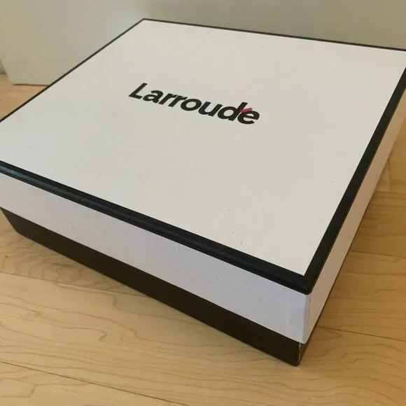 LARROUDE - LIKE NEW Miso Platform Strap Sandal in black raffia - size 8 - Picture 9 of 9